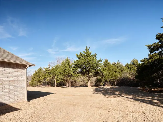 Photo 5 — 9217 SW 92nd Street, Mustang, OK 73064