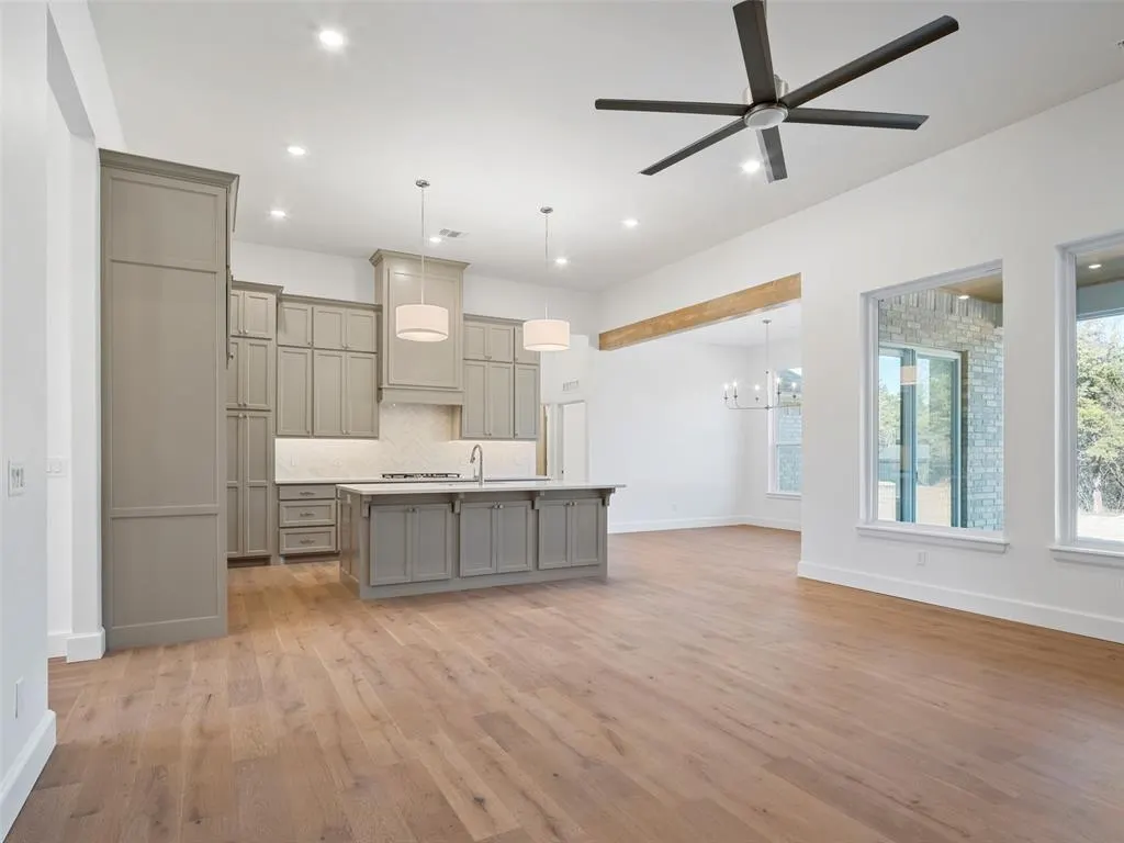 Photo 11 — 9217 SW 92nd Street, Mustang, OK 73064