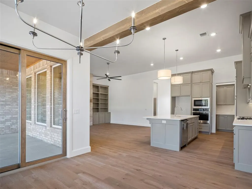 Photo 18 — 9217 SW 92nd Street, Mustang, OK 73064