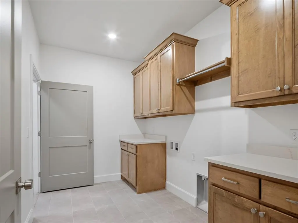 Photo 40 — 9217 SW 92nd Street, Mustang, OK 73064