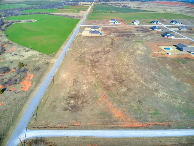 Photo 3 — 4248 Richland Road, Piedmont, OK 73078
