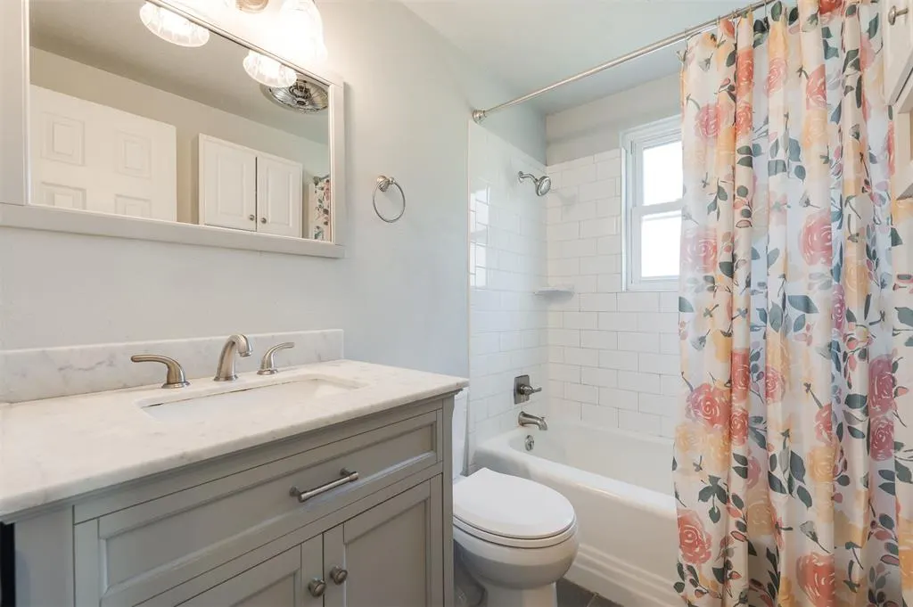 Photo 38 — 10820 N Victoria Place, Oklahoma City, OK 73120