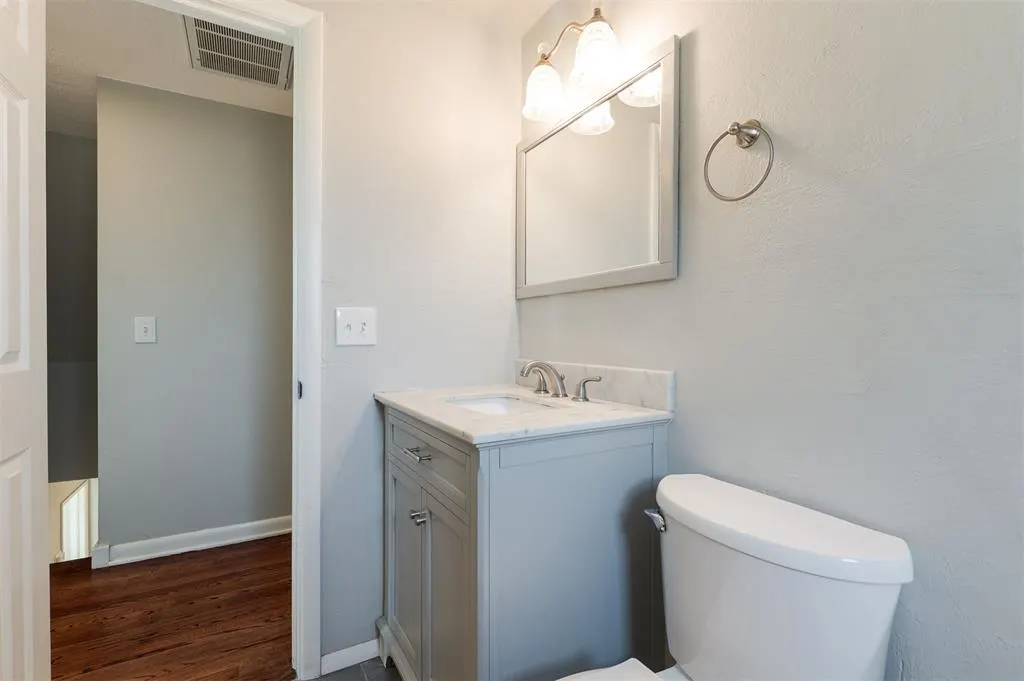 Photo 40 — 10820 N Victoria Place, Oklahoma City, OK 73120