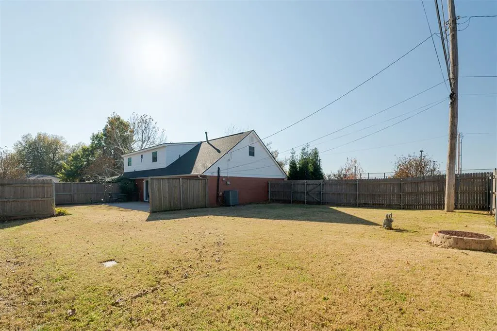 Photo 49 — 10820 N Victoria Place, Oklahoma City, OK 73120