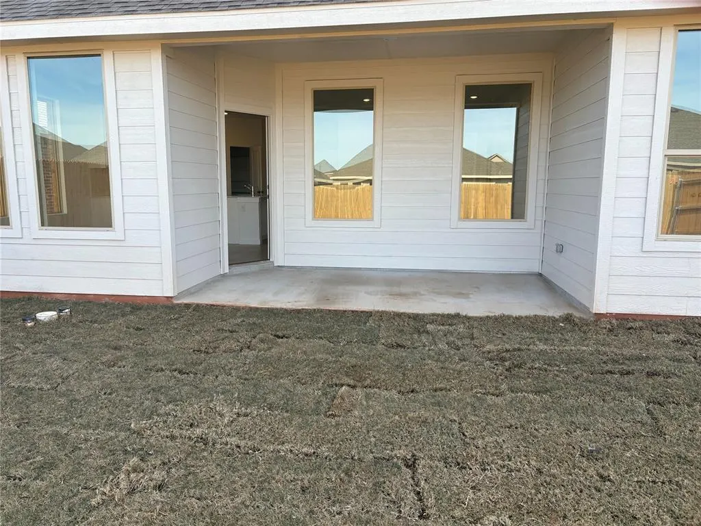 Photo 3 — 9101 SW 19th Street, Oklahoma City, OK 73128