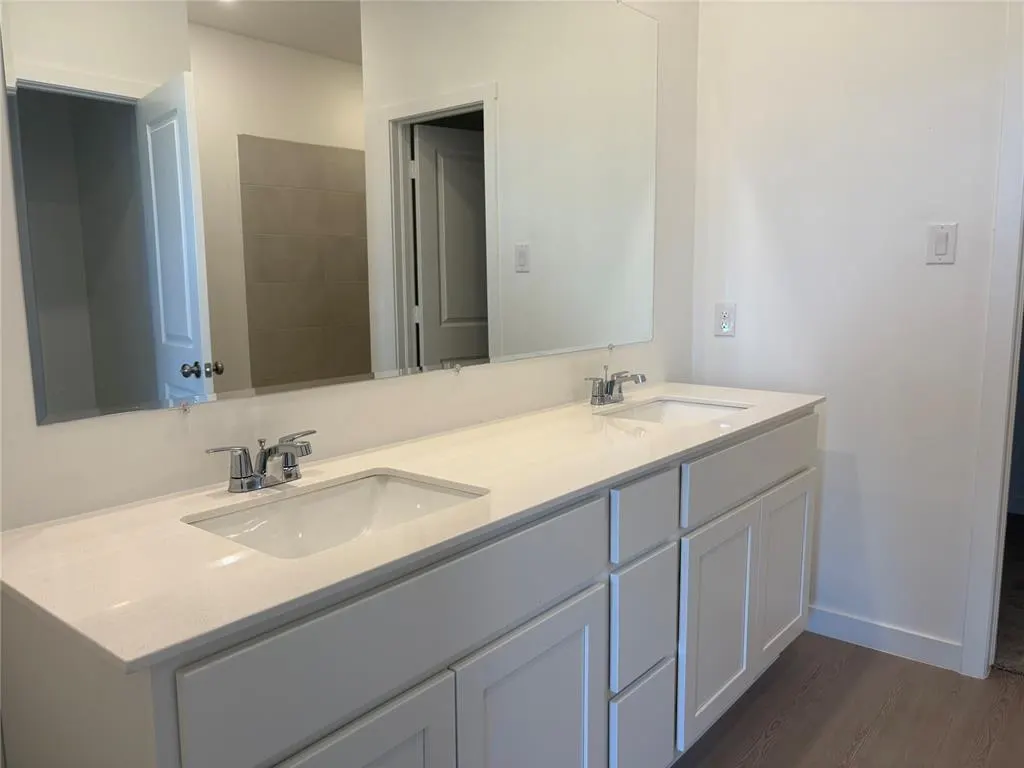 Photo 7 — 9101 SW 19th Street, Oklahoma City, OK 73128