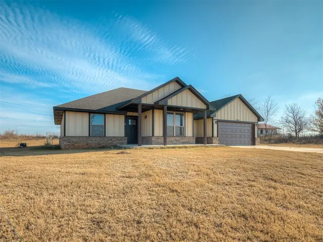 Photo 3 — 2316 COUNTY ROAD 1329, Blanchard, OK 73010