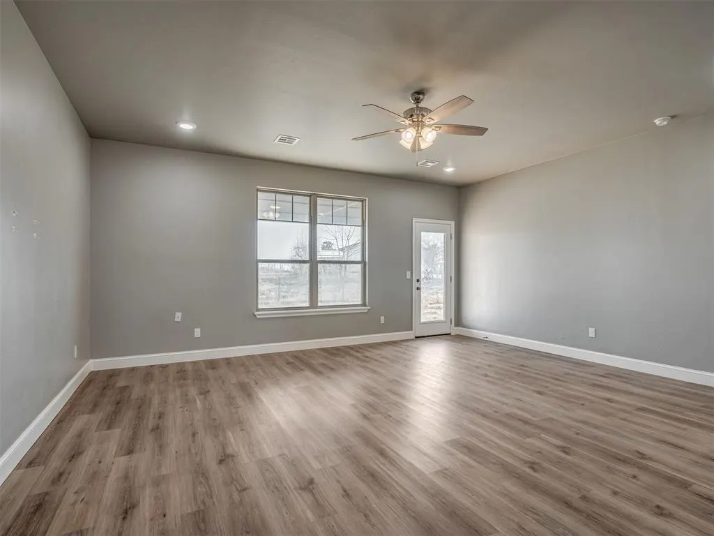 Photo 7 — 2316 COUNTY ROAD 1329, Blanchard, OK 73010
