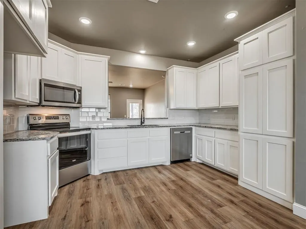 Photo 12 — 2316 COUNTY ROAD 1329, Blanchard, OK 73010