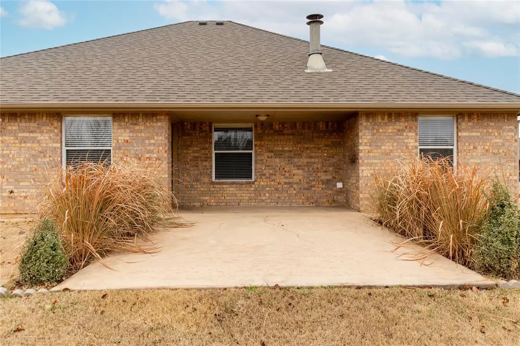 Photo 4 — 1760 SE 5th Street, Newcastle, OK 73065
