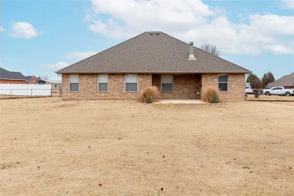 Photo 9 — 1760 SE 5th Street, Newcastle, OK 73065