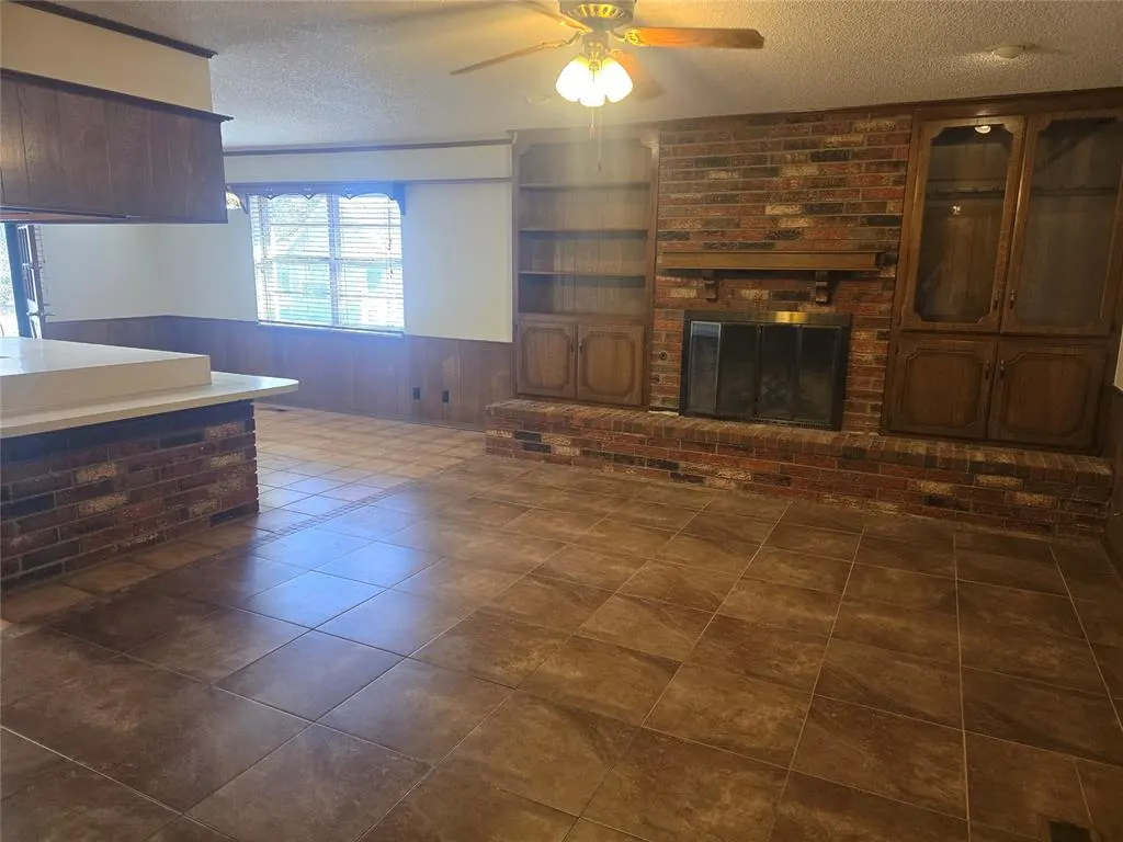Photo 6 — 610 S 4th Street, Tecumseh, OK 74873