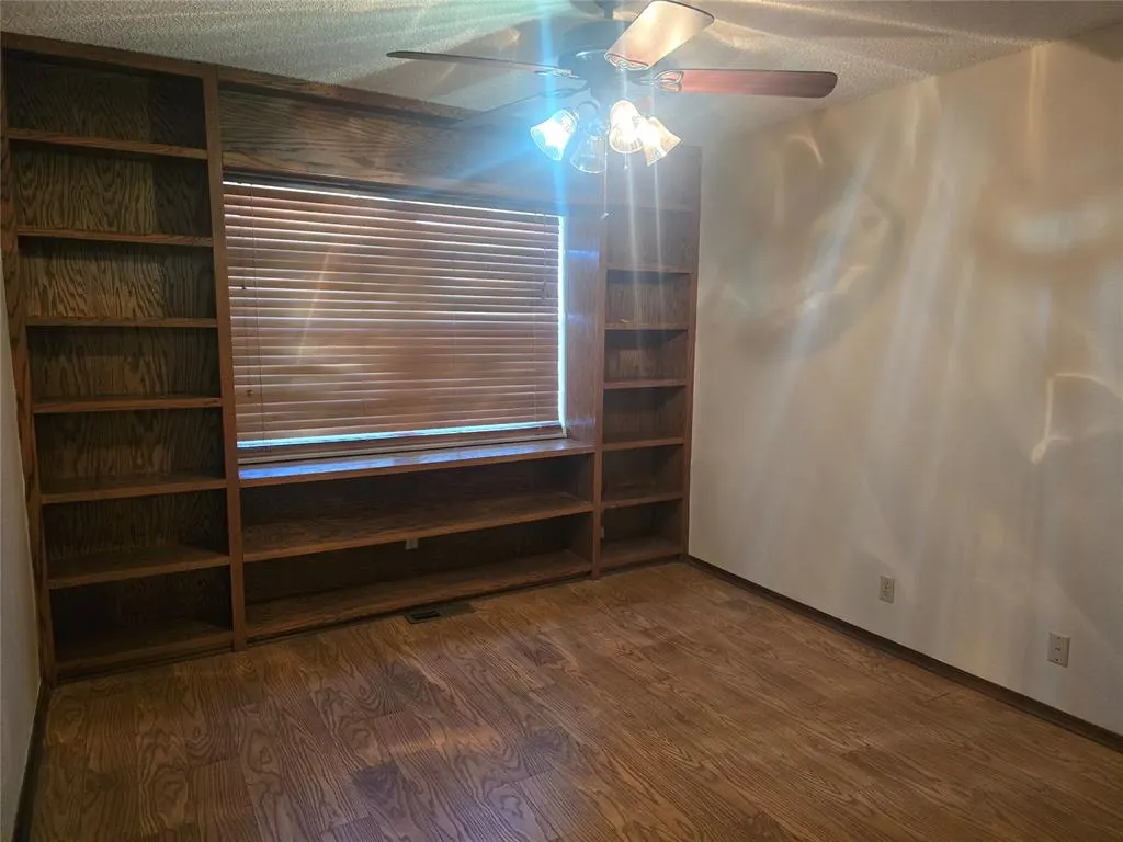 Photo 10 — 610 S 4th Street, Tecumseh, OK 74873