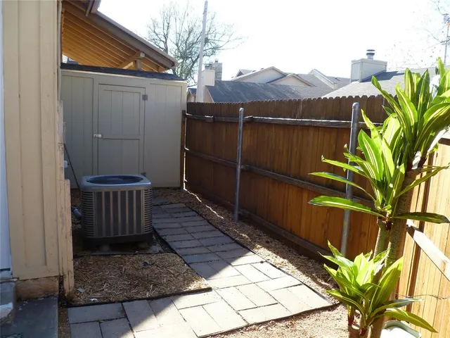 Photo 5 — 9648 hefner village Boulevard, Oklahoma City, OK 73162
