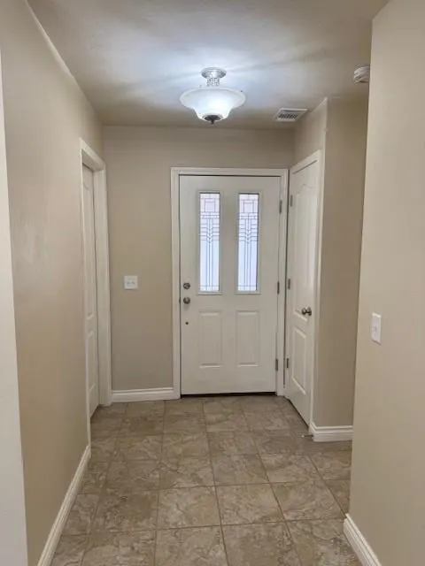 Photo 4 — 15412 Calm Wind Drive, Oklahoma City, OK 73170