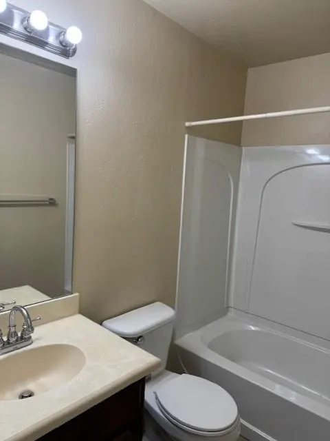 Photo 15 — 15412 Calm Wind Drive, Oklahoma City, OK 73170