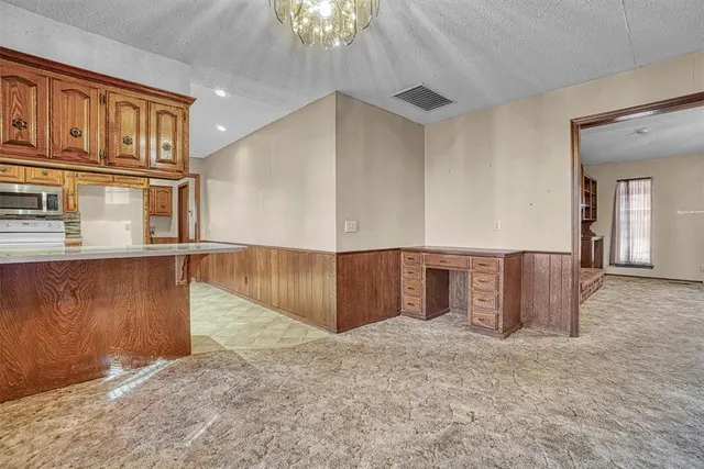 Photo 8 — 111 Shannon Drive, Elk City, OK 73644