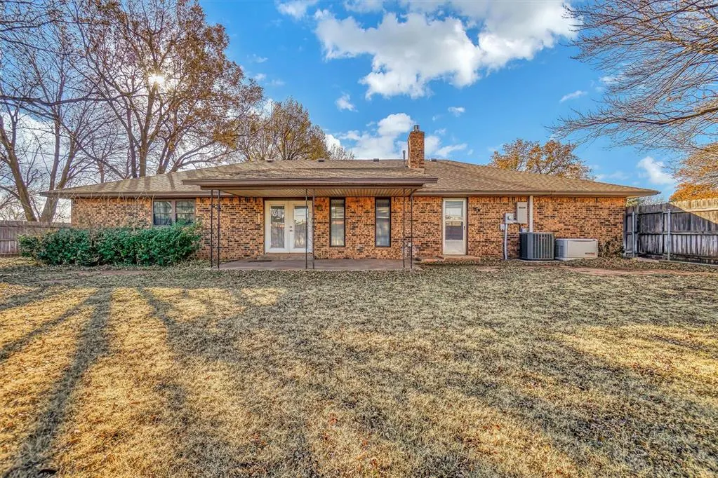 Photo 41 — 111 Shannon Drive, Elk City, OK 73644