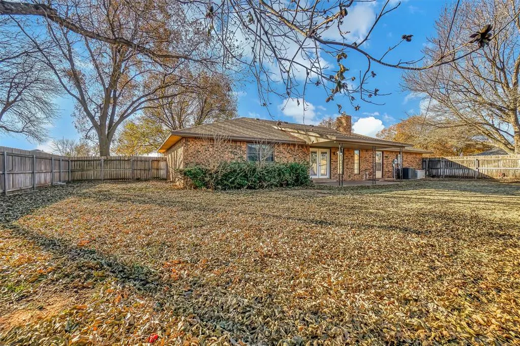 Photo 42 — 111 Shannon Drive, Elk City, OK 73644