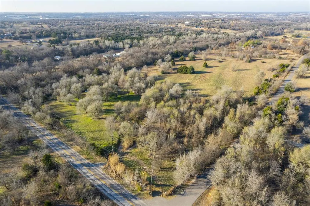 Photo 4 — 6115 E Wilshire Boulevard, Oklahoma City, OK 73141