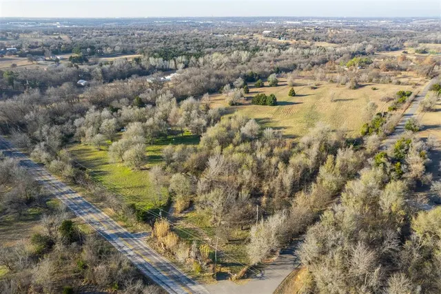 Photo 4 — 6115 E Wilshire Boulevard, Oklahoma City, OK 73141
