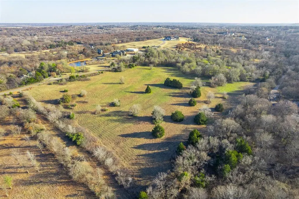 Photo 9 — 6115 E Wilshire Boulevard, Oklahoma City, OK 73141