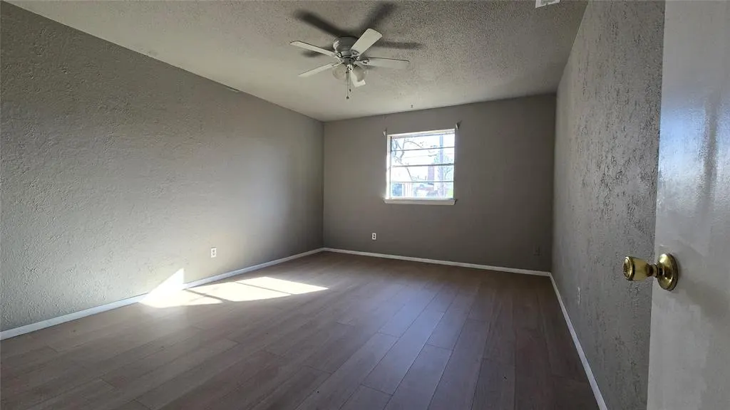 Photo 9 — 8208 NW 28th Terrace, Bethany, OK 73008