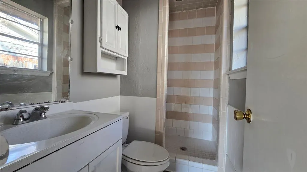 Photo 10 — 8208 NW 28th Terrace, Bethany, OK 73008