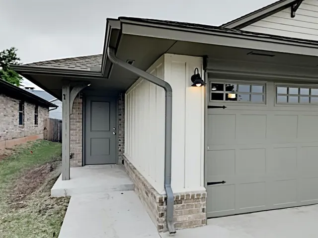 Front exterior — 11316 Keystone Road, Oklahoma City, OK 73114