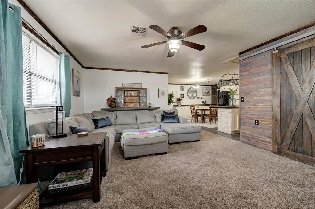 Photo 10 — 115 W Green Street, Meeker, OK 74855