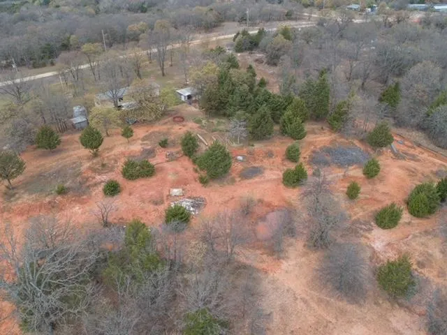 Photo 4 — 21839 Lilly Drive, Tecumseh, OK 74873