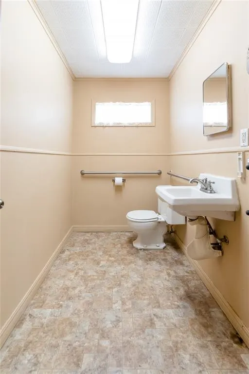 Photo 11 — 517 W 2nd Street, Elk City, OK 73644