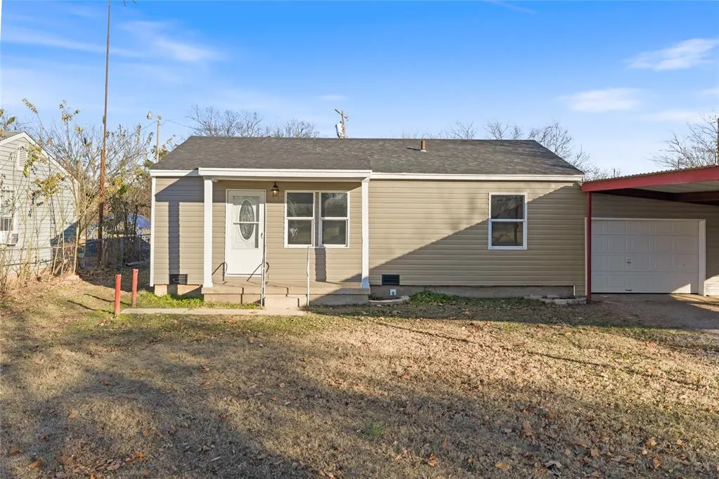Photo 2 — 406 N 2nd Street, Ringling, OK 73456