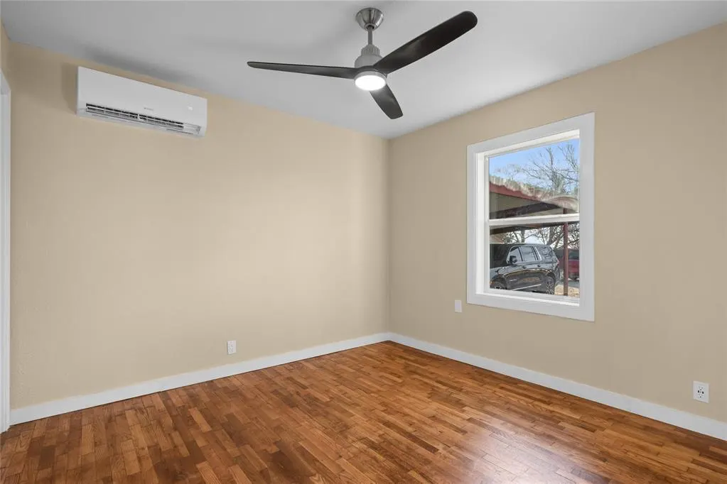 Photo 11 — 406 N 2nd Street, Ringling, OK 73456