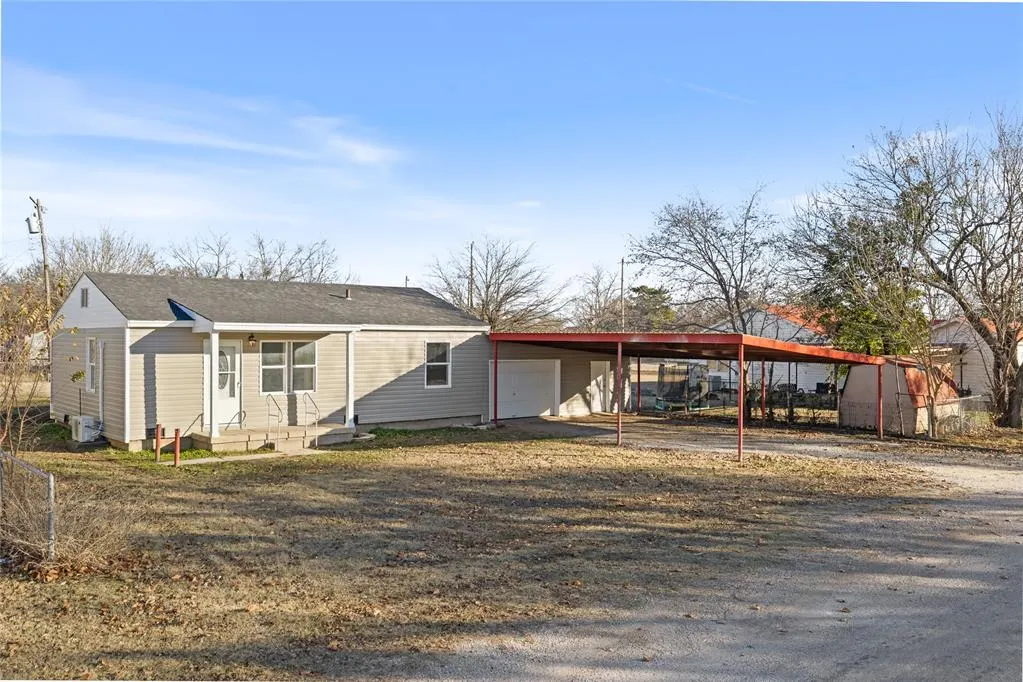 Photo 19 — 406 N 2nd Street, Ringling, OK 73456