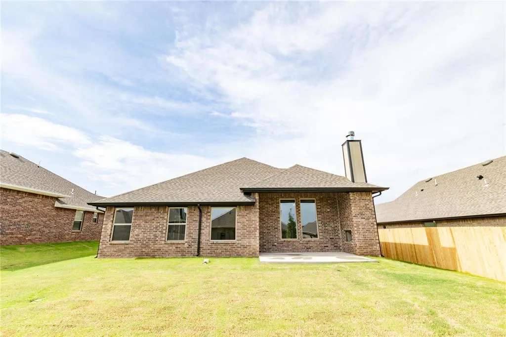 Photo 32 — 13028 NE 9th Street, Choctaw, OK 73020