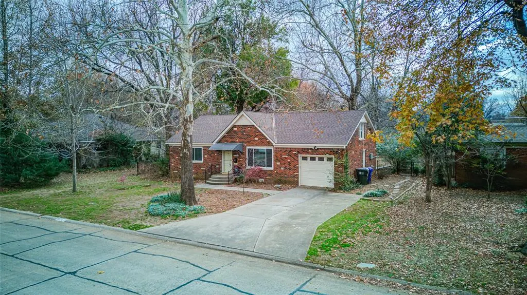 Photo 4 — 1410 Huntington Way, Norman, OK 73069