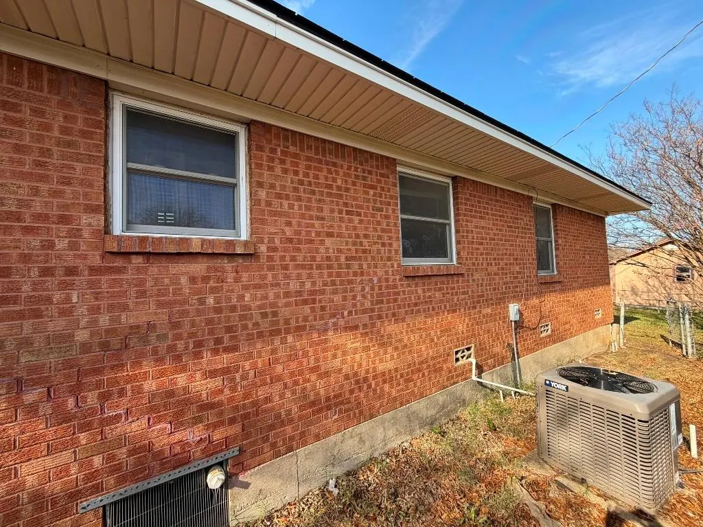 Photo 4 — 205 NW 15th Avenue, Ardmore, OK 73401
