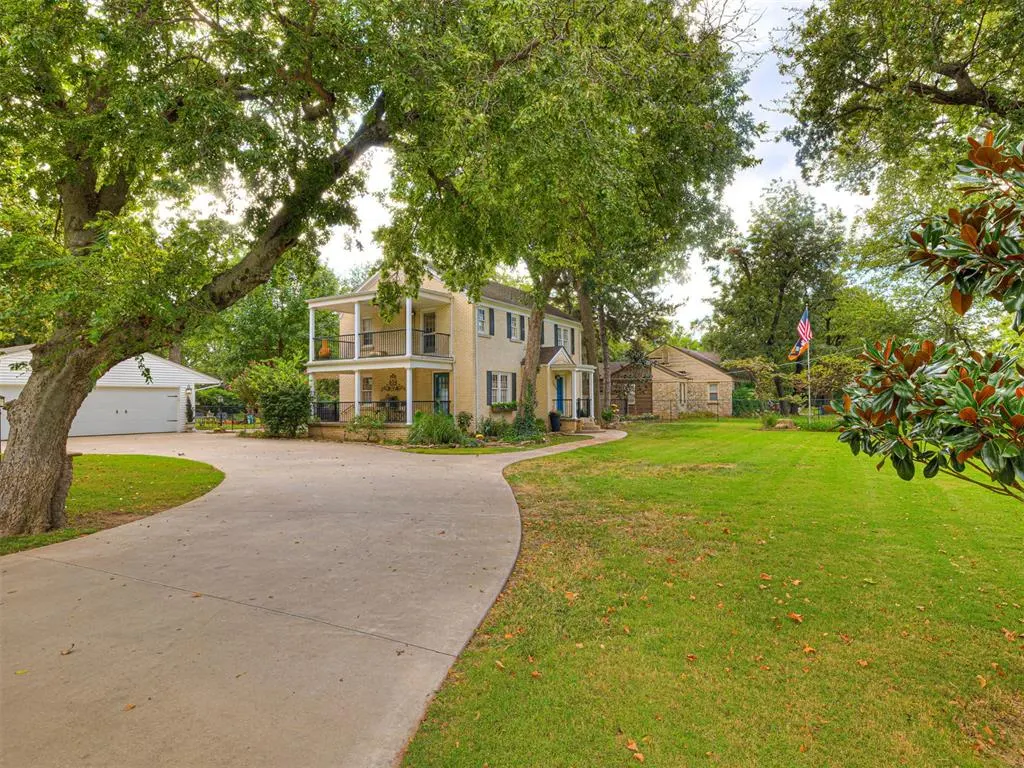 Photo 4 — 7800 NW 37th Street, Bethany, OK 73008