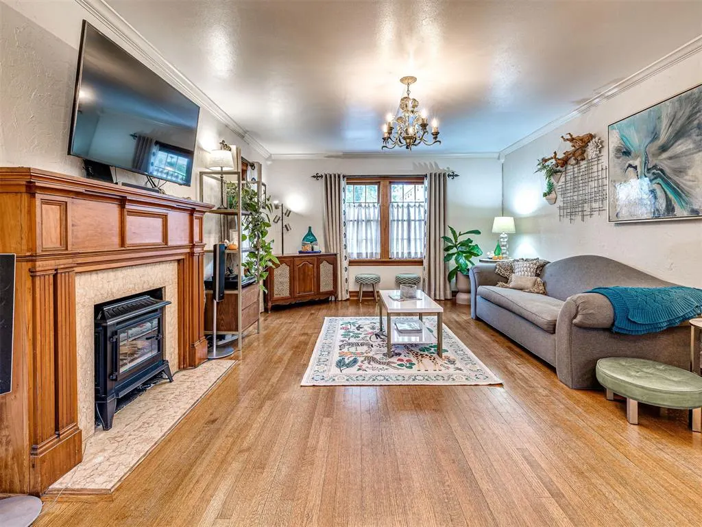 Photo 9 — 7800 NW 37th Street, Bethany, OK 73008