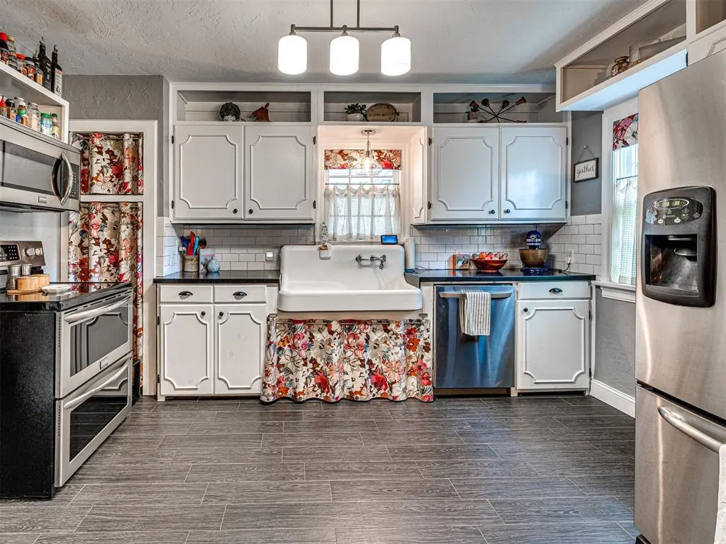 Photo 14 — 7800 NW 37th Street, Bethany, OK 73008