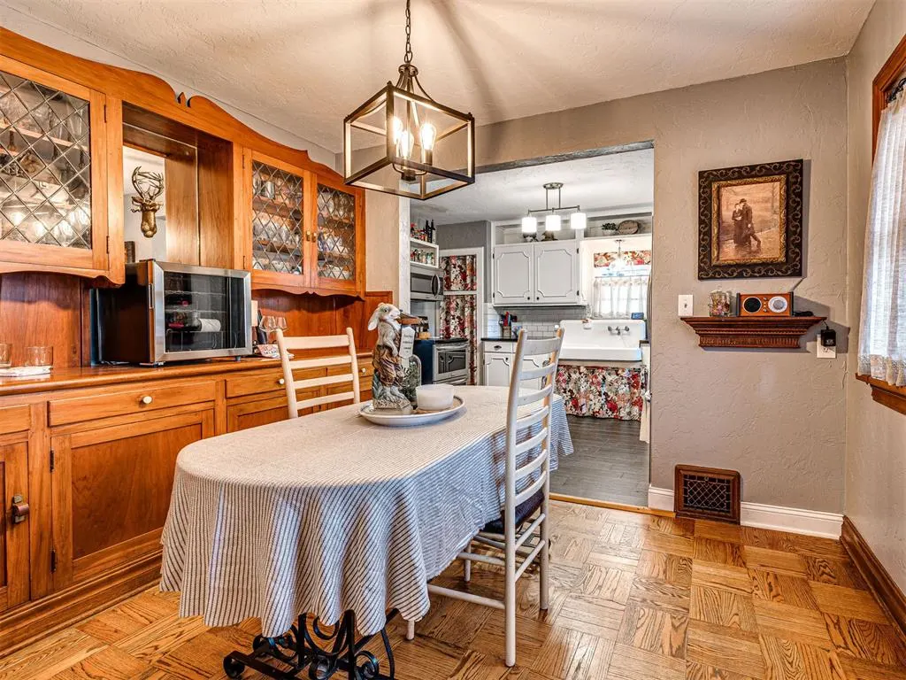 Photo 16 — 7800 NW 37th Street, Bethany, OK 73008