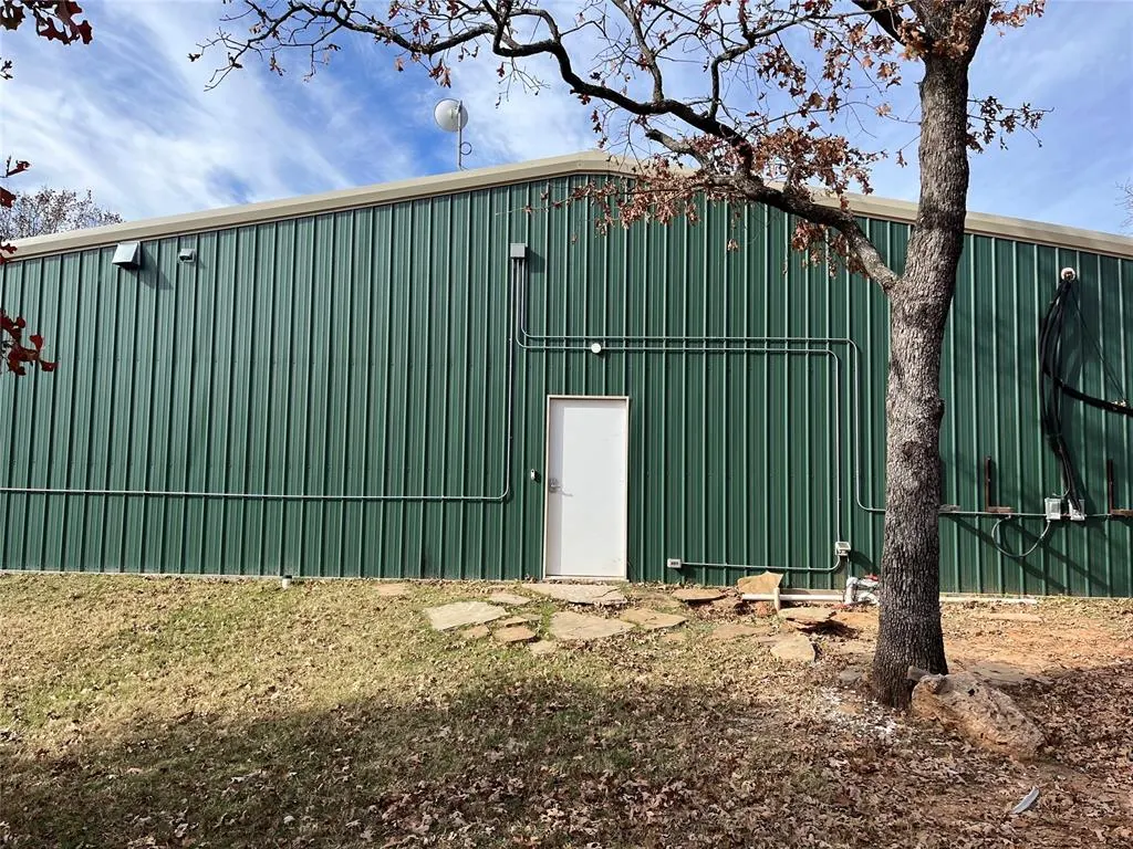 Photo 3 — 14424 N Indian Meridian Road, Luther, OK 73054