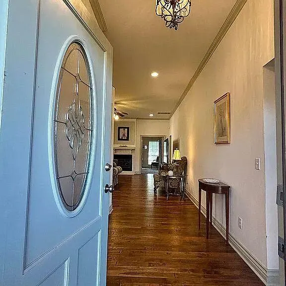 Photo 2 — 2908 Longmeadow, Edmond, OK 73003