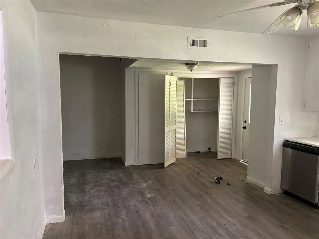 Photo 8 — 707 S 2nd Street, Yukon, OK 73099
