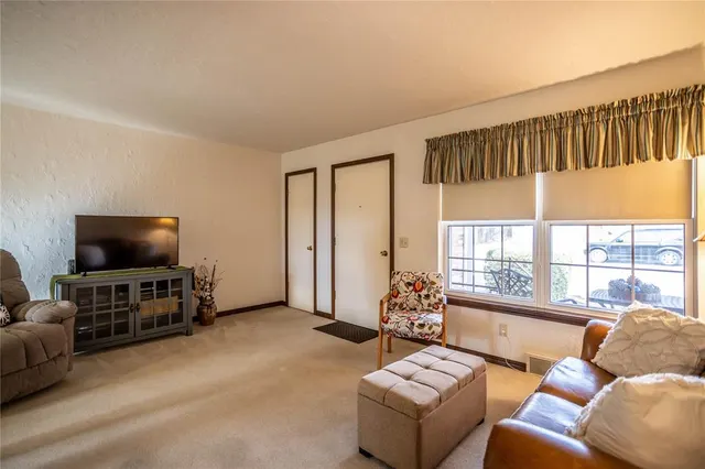 Photo 3 — 119 Elaine Drive, Cordell, OK 73632