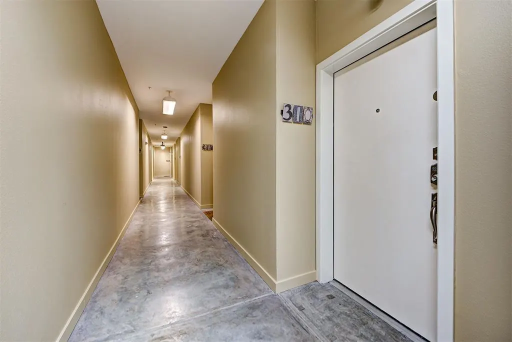 Photo 2 — 401 E Boyd Street 310, Norman, OK 73069