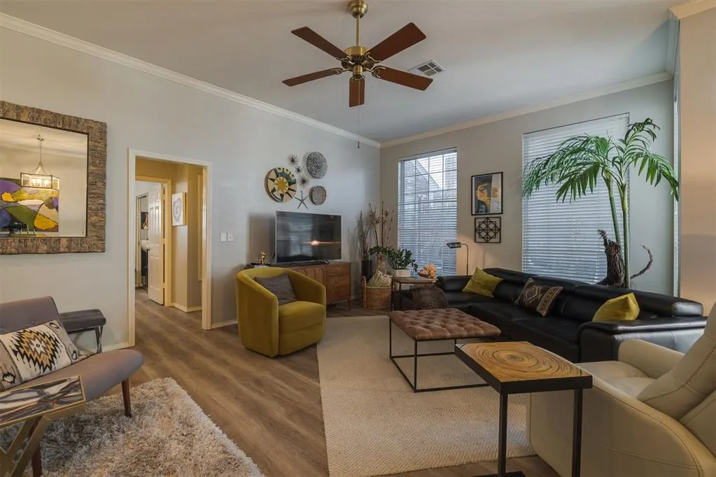Photo 4 — 13153 Westpark Place, Oklahoma City, OK 73142