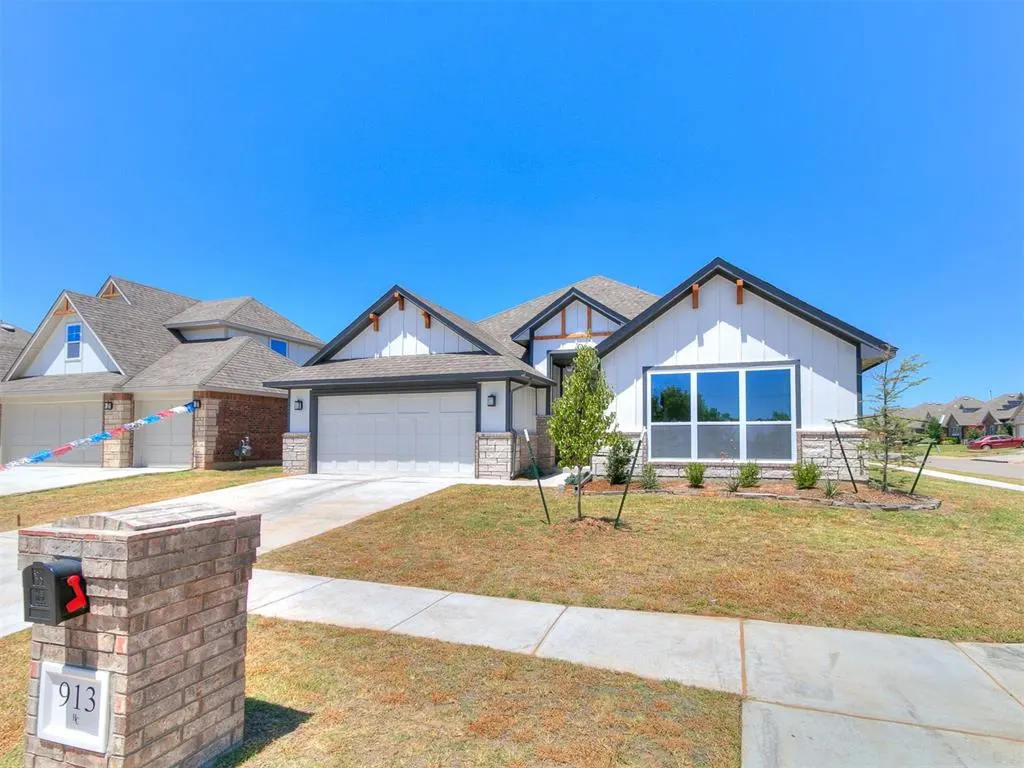 Photo 3 — 913 SW 141st Street, Oklahoma City, OK 73170