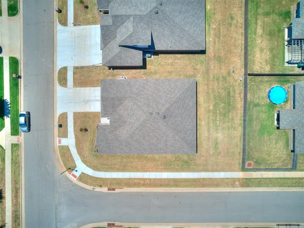Photo 32 — 913 SW 141st Street, Oklahoma City, OK 73170